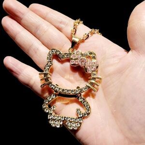 Brand New Gold Rhinestone With Pink Ribbon Hello Kitty Necklace